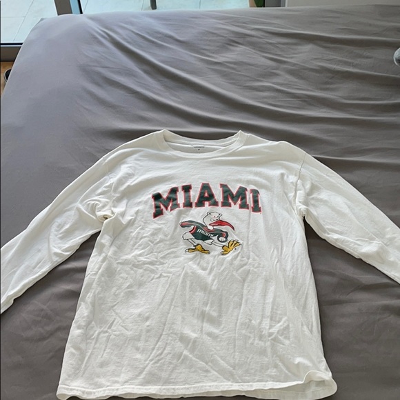 UCG Shirt - Picture 1 of 6